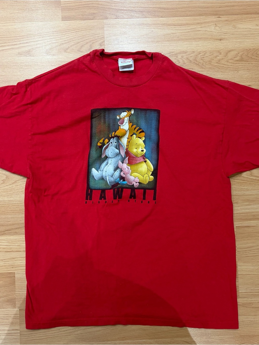 Disney Red Winnie the Pooh “Hawaii” Graphic Tee